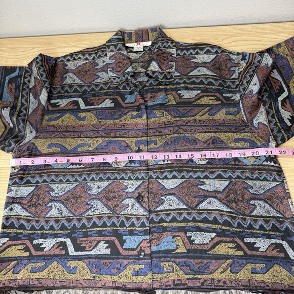 Vintage Stunt Collections Aztec Button Up Shirt Women Small 100% Silk Oversized - Picture 8 of 10